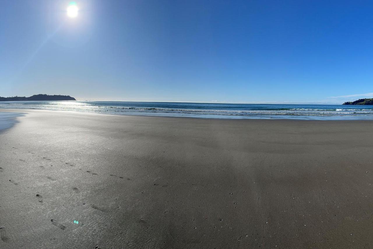 Waiheke Onetangi Close To Beach Екстериор снимка